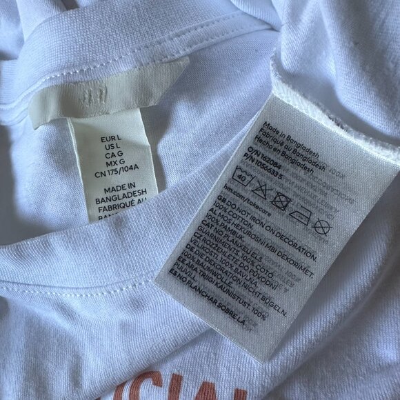 NWOT - H&M Printed T-Shirt Beach Explorer - Picture 7 of 7